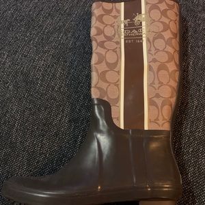 Coach Pammie Rain Boots Size 8